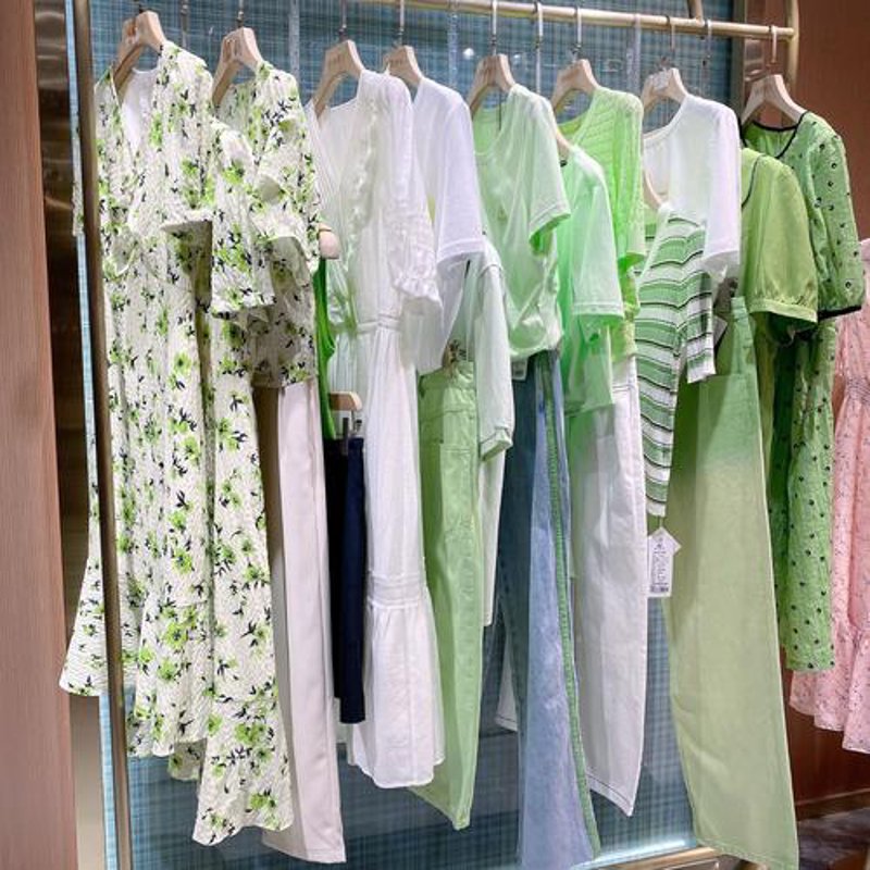 兴佰佳丽服装：引领时尚潮流的新风尚